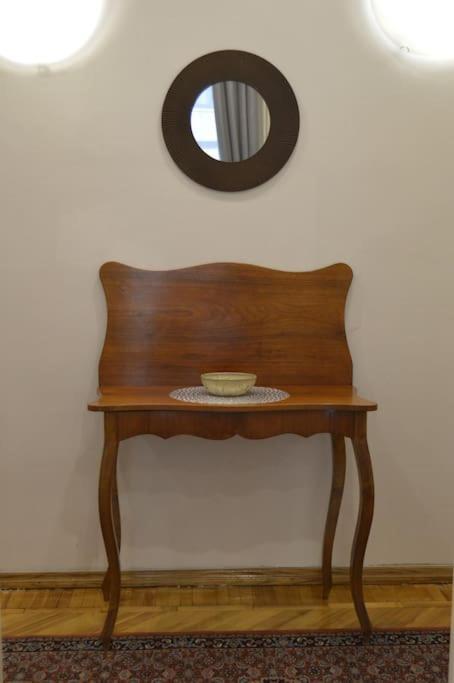 Unique Spacious Classic 3 Bedroom Midtown Apartment ! Billiard Room ! Riga Ngoại thất bức ảnh